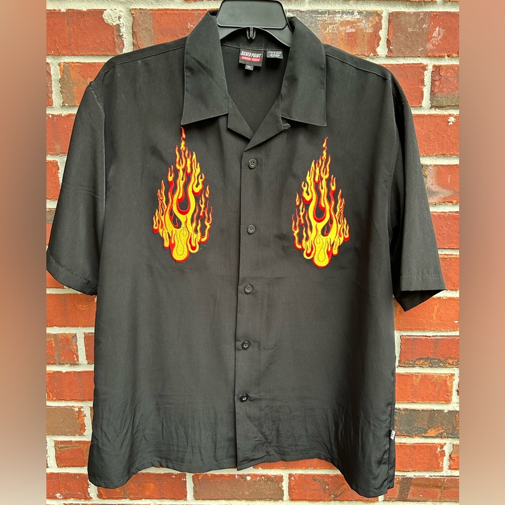 Silver Point Men’s Short Sleeve Button Down Black XL Shirt with Flames B8